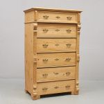 1260 1297 CHEST OF DRAWERS